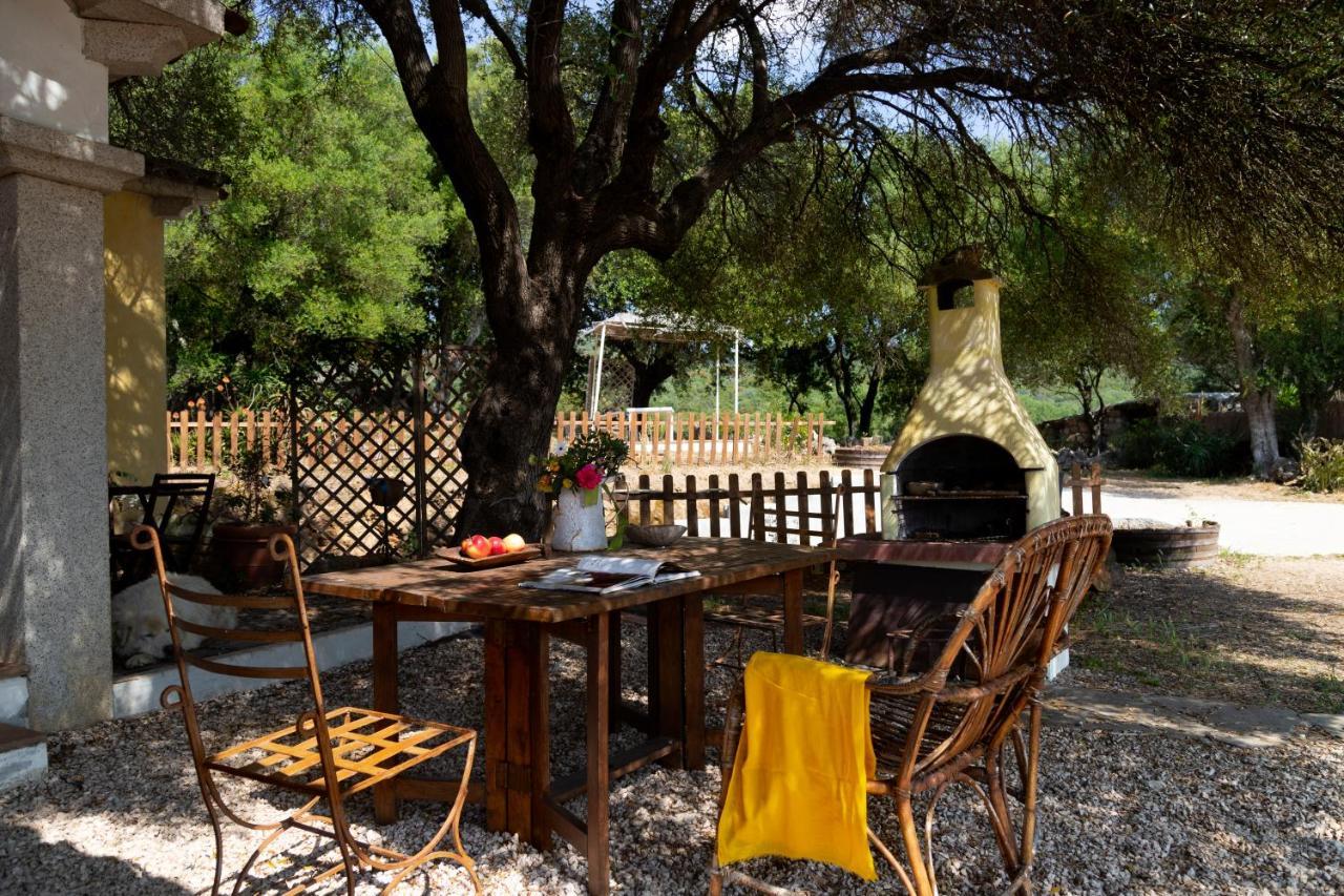 Antica Caresi B&B Olbia Extérieur photo