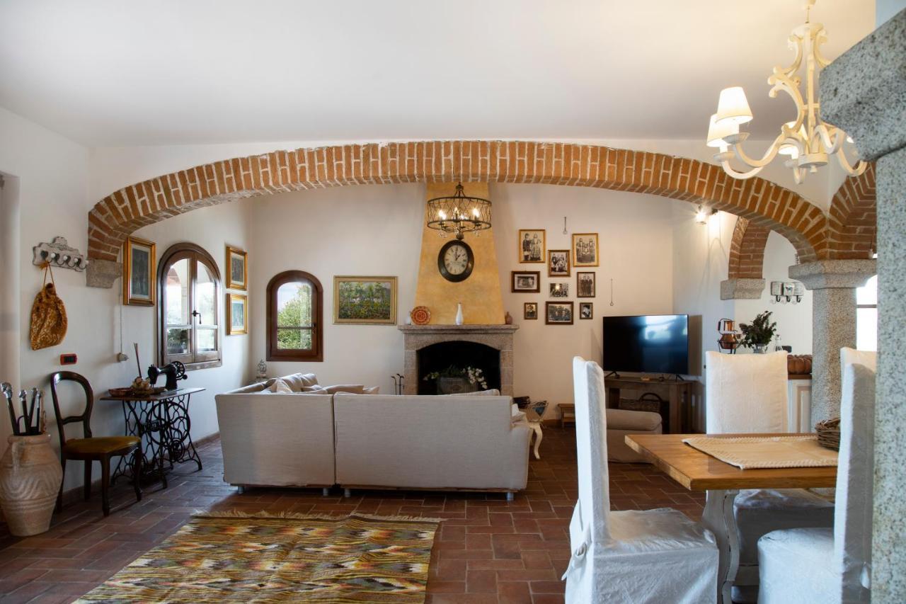 Antica Caresi B&B Olbia Extérieur photo