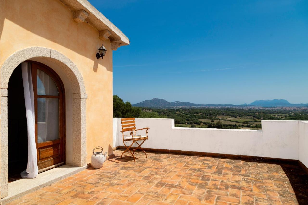 Antica Caresi B&B Olbia Extérieur photo