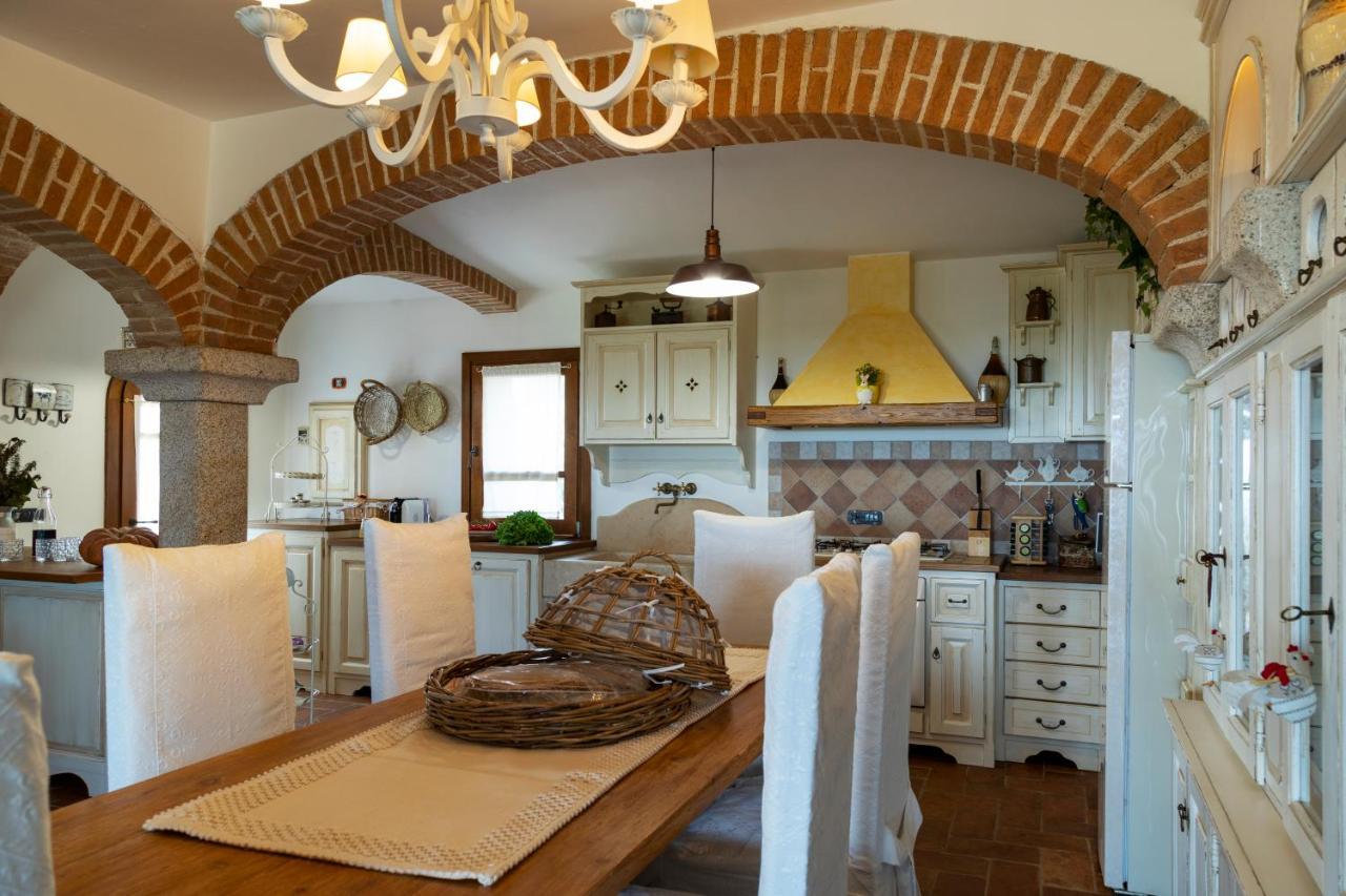 Antica Caresi B&B Olbia Extérieur photo